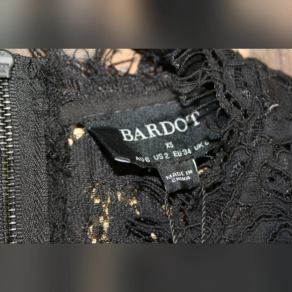 Bardot lace panel black dress, size X-small - Picture 6 of 11